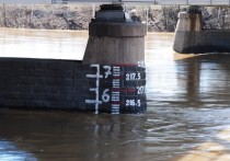 Прошедшие вчера и сегодня, 20 мая дожди подняли уровень воды в реках и дренажных каналах на территории Мостовского района Краснодарского края