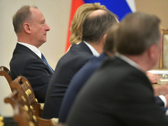 Патрушев обсудит вопросы безопасности туристов в Крыму