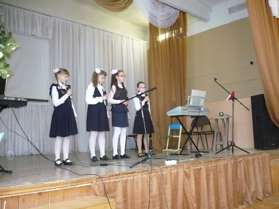 Вышневолоцкие юные музыканты выступили в коррекционной школе