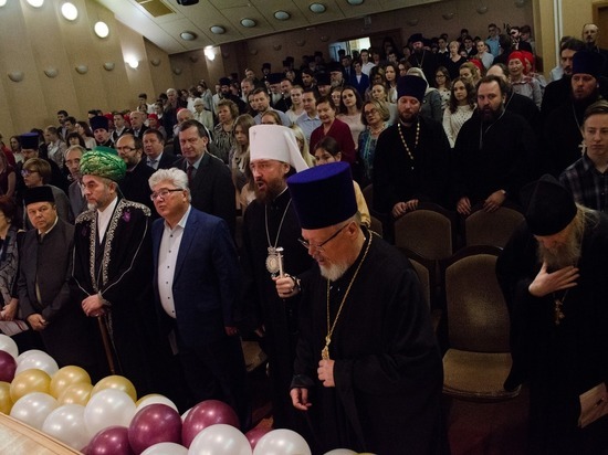 В Челябинске прошёл ХVII Славянский научный собор
