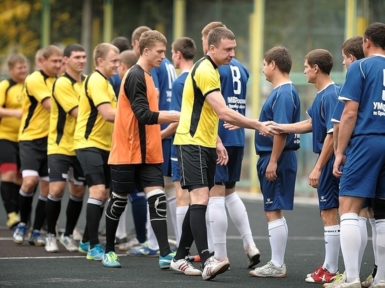 В Оренбурге стартовал XI Летний областной чемпионат по мини-футболу
