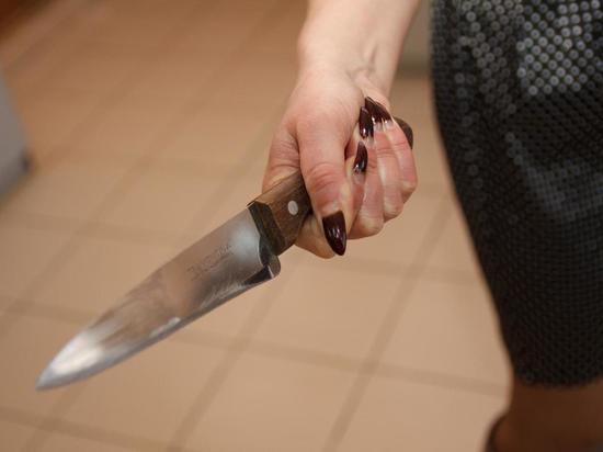 В Саранска школьница пырнула ножом незнакомца