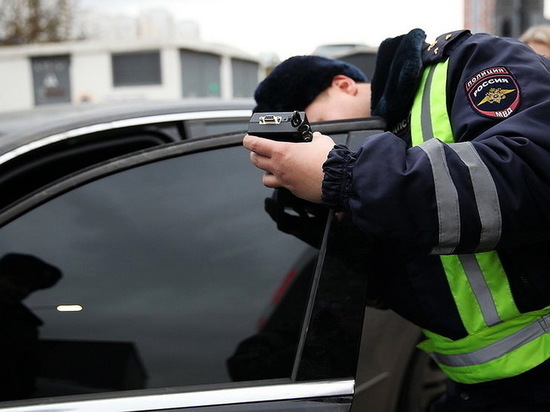 Воронежская полиция начала массовую проверку тонировки автомобилей