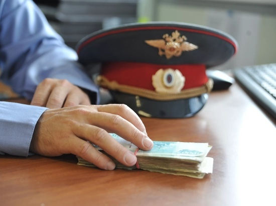 В Крыму силовик «погорел» на взятке с мошенничеством