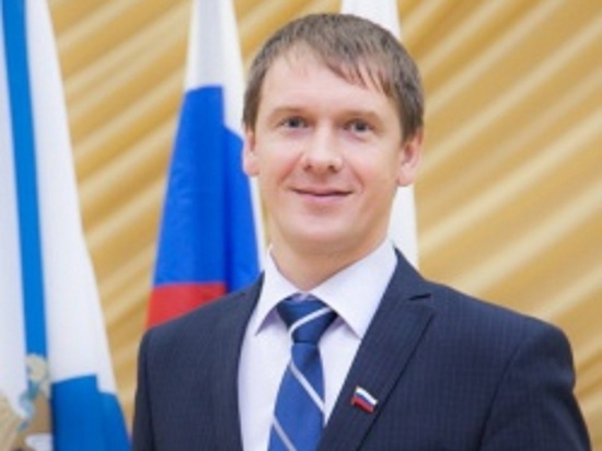 Новодвинский депутат может лишиться мандата за долги