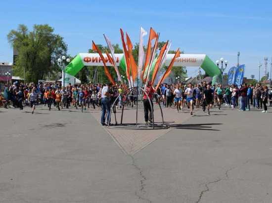 Более 500 человек приняли участие в первом забеге «Стартуют все» в Абакане