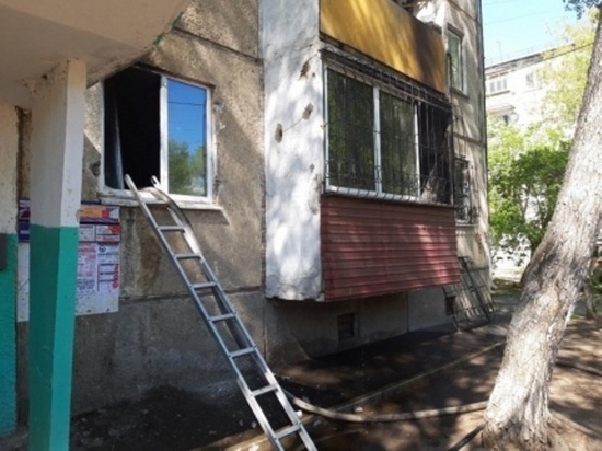 В Иркутске двое мужчин спасли на пожаре мать и ребёнка