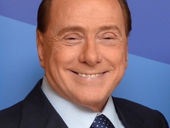 Берлускони стал депутатом Европарламента