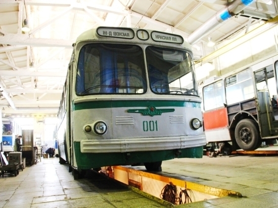 В День города по Чебоксарам будет курсировать самый первый троллейбус