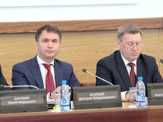 На сессии Совета депутатов города Новосибирска обсудили несколько внеплановых вопросов.
