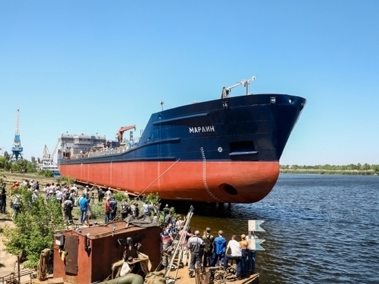 В Волжском спустили на воду уникальный танкер