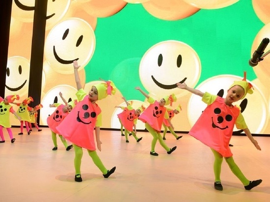 Сотни малышей выступили на фестивале детского творчества в Ставрополе