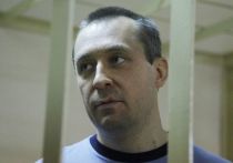 Печально известный полковник-миллиардер МВД Дмитрий Захарченко, которому 10 июня суд должен вынести приговор, пострадал от тюремной баланды