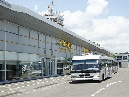 Трем кубанским аэропортам официально присвоены имена великих россиян