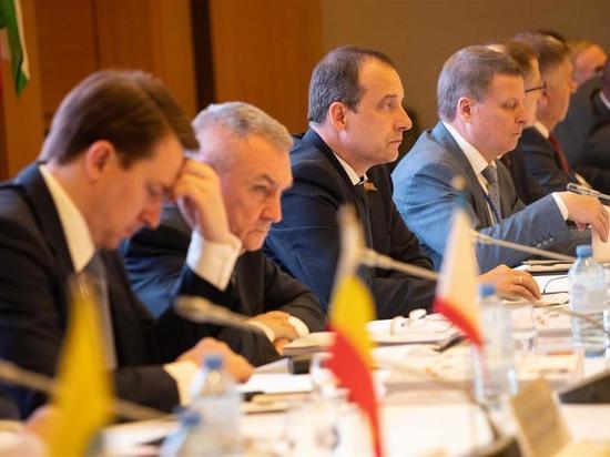 XXX Конференция Южно-Российской парламентской ассоциации завершила работу в Сочи