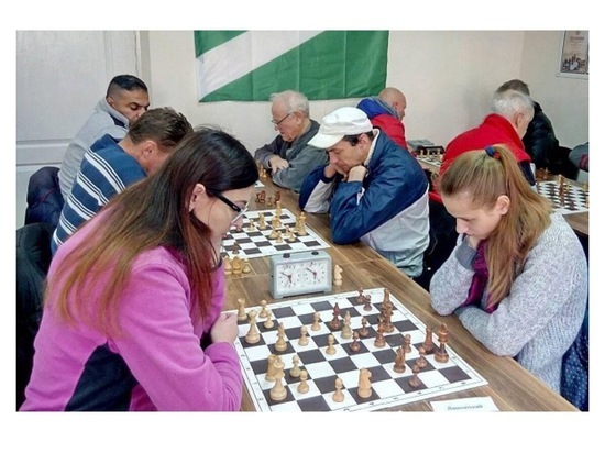 Серпуховичи завоевали шесть наград областных соревнований по шашкам и шахматам
