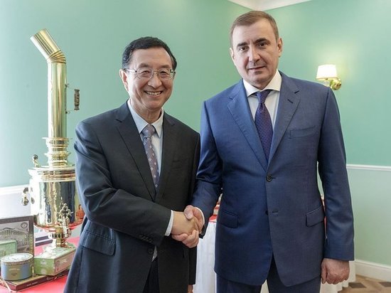 Алексей Дюмин встретился с китайским министром