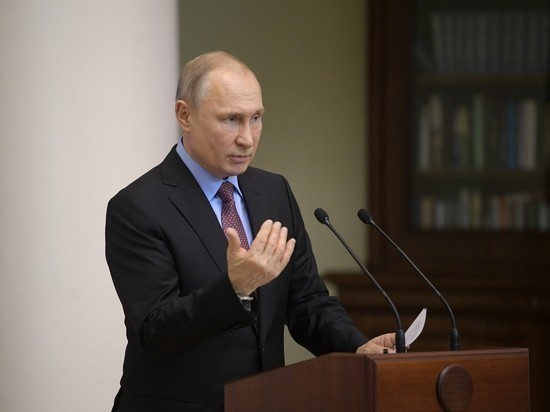 Политологи оценили изменения в "ближнем круге" Путина