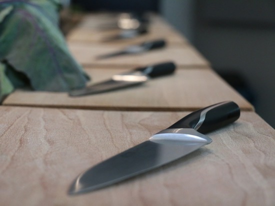 В Удмуртии житель убил ножом находившегося у него в гостях мужчину