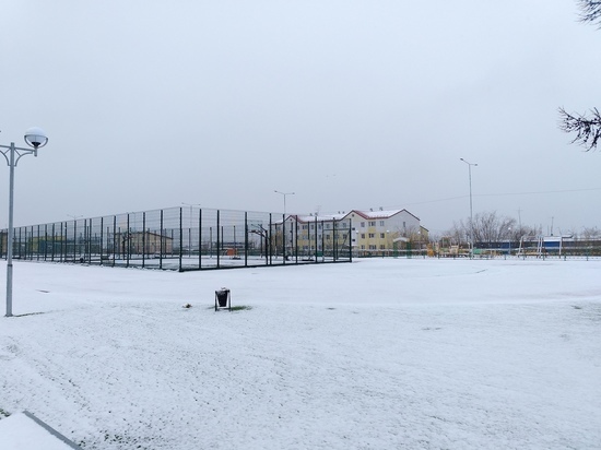 Соцстети: летний снег завалил Салехард и Лабытнанги