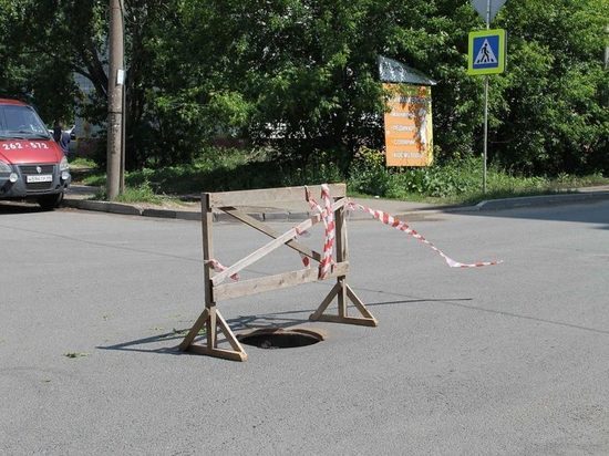 Активисты из Москвы оценили на "двойку" и "кол" безопасность кировских дорог
