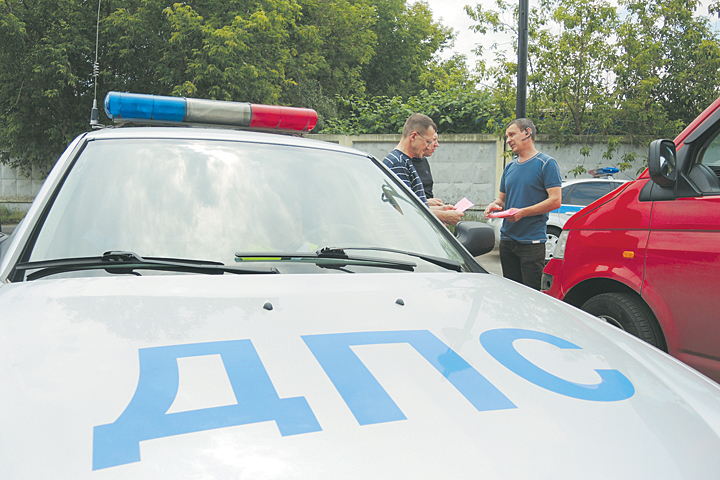 Эксперты назвали требования гаишника, которые водители имеют право игнорировать