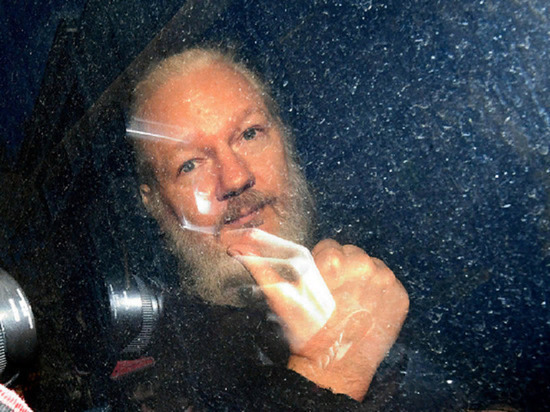 Wikileaks: слушания по делу об экстрадиции Ассанжа в США перенесли