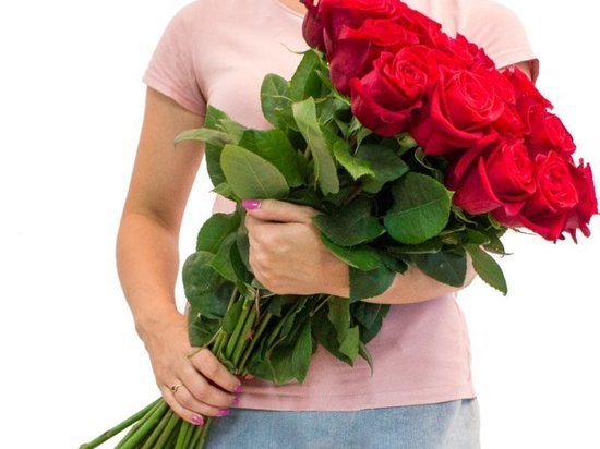 Мужчина, укравший в Иванове у 19-летней девушки букет из 31 розы, задержан