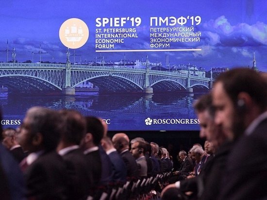 О стратегическом партнерстве и государственном суверенитете: Дюмин прокомментировал выступление Путина на ПМЭФ