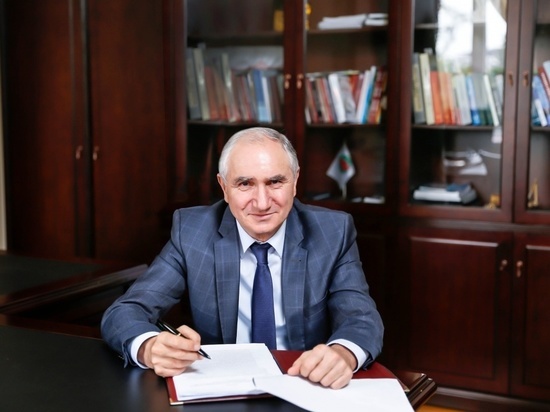 Премьер-министр Абхазии Валерий Бганба: «Для нас элита — все, кто приезжает отдохнуть»