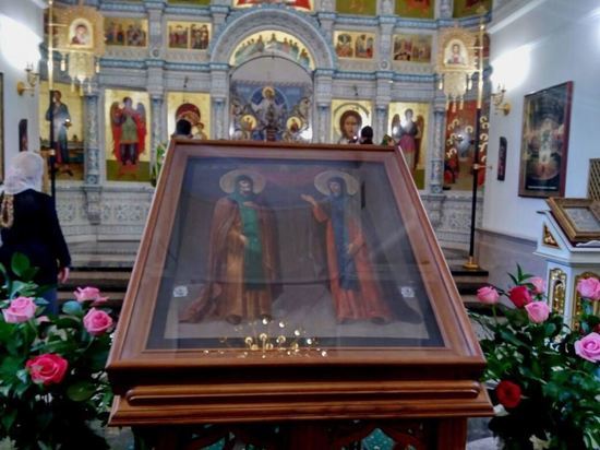 В Оренбург прибудет икона Петра и Февронии с частицей мощей