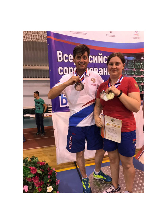 Псковичи привезли медали с чемпионата России по пара-бадминтону