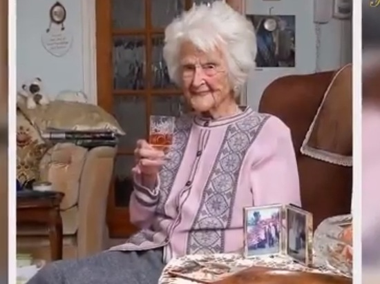 Скончалась 60 лет пившая виски 112-летняя британка