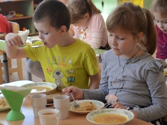 В ходе проверки качества питания в пришкольных лагерях Ивановской области выявлены нарушения