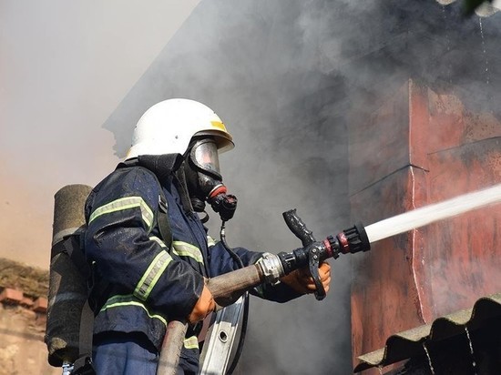 В Абакане пожарные потушили пожар в ирландском пабе