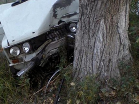 Водитель сбежал с места аварии, оставив в машине погибшего пассажира