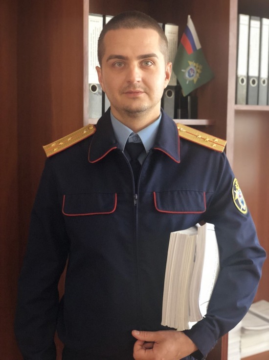 Профессиональными секретами с "МК-Кавказ" поделился следователь по особо важным делам, капитан юстиции Сергей Фоменко.