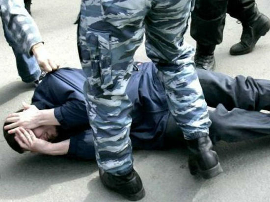 Подполковник ГУФСИН получил условный срок за избиение заключенных Подполковник ГУФСИН получил условный срок за избиение заключенных
