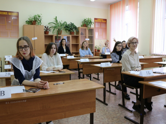 16 хабаровских выпускников стали стобалльниками по русскому языку