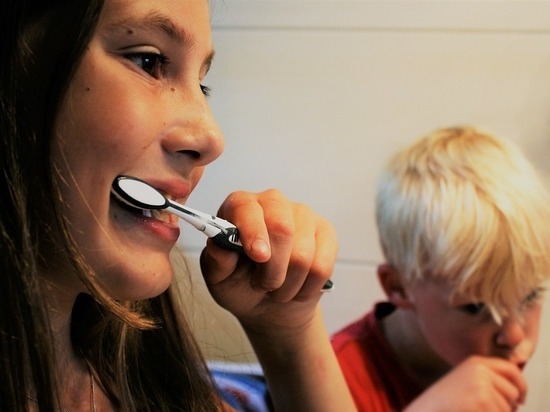 Больные зубы и десны повышают риск развития рака печени