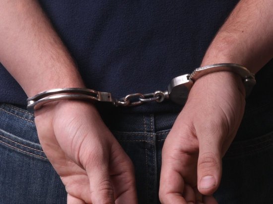 Полиция задержала второго подозреваемого в убийстве мужчины возле кафе в Соль-Илецке