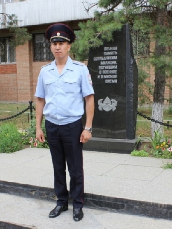 Лучшим по профессии в Калмыкии стал полицейский из Городовиковска
