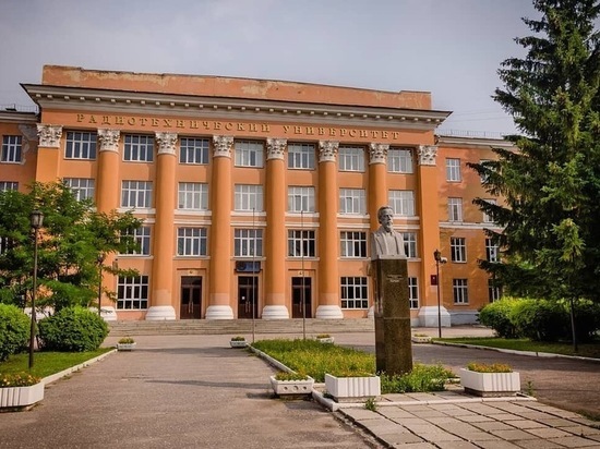 Рязанский радиотехнический университет вошел в рейтинг лучших вузов страны по уровню зарплат выпускников, работающих  в сфере ИТ