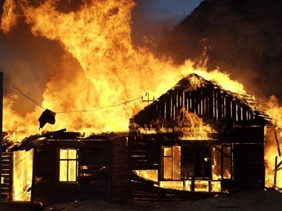 В Виноградовском районе сгорел дом, есть жертвы