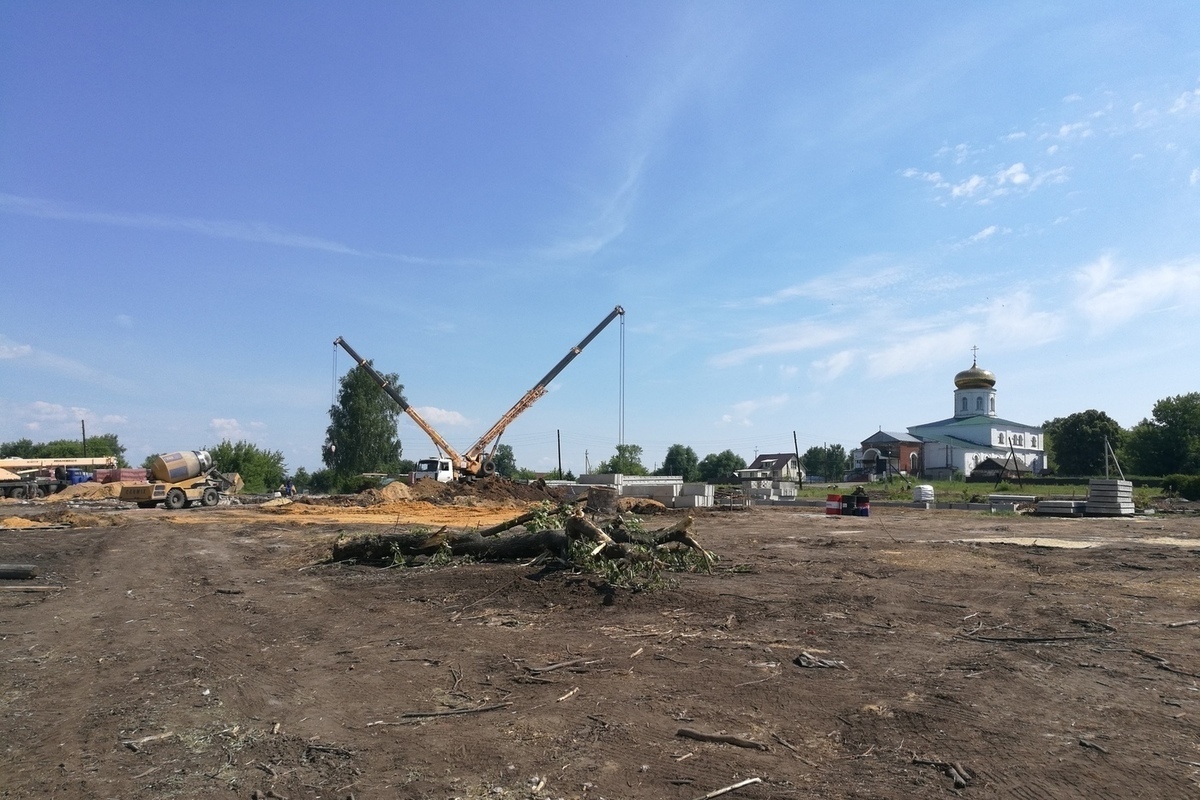 В рязанском селе Незнаново полным ходом идет строительство школы - МК Рязань