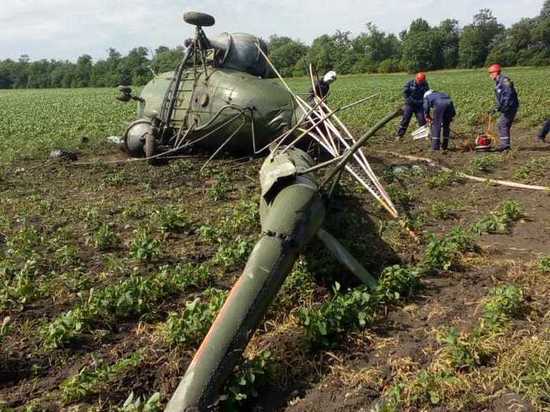 Разбившийся на Кубани вертолёт зацепился хвостом за землю