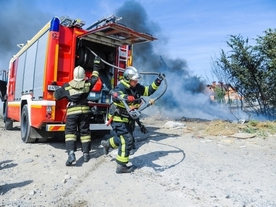 За последние сутки в Волгоградской области чуть не сгорели два человека