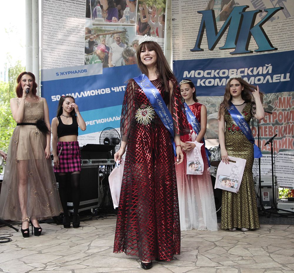 В "Сокольниках" прошел конкурс красоты "Мисс "МК"