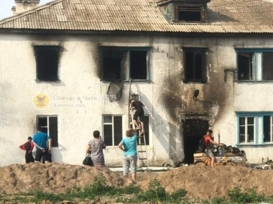 Три квартиры пострадали от огня в Приаргунске