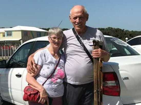 Семейная пара из Хакасии, уехавшая в мае на своей машине в Крым, вернулась в Абакан